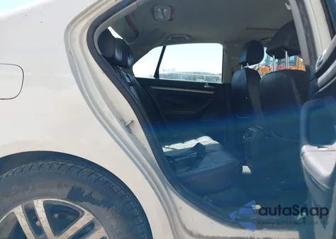 2006 Volkswagen Jetta 2.5 from USA, damaged, VIN 3VWSF71K76M788634